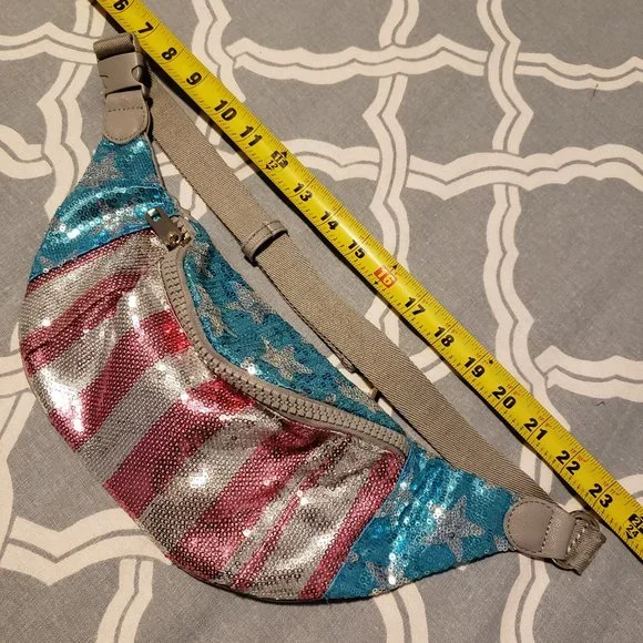 NWOT Juicy Couture Sequined Belt Bag - Picture 2 of 8